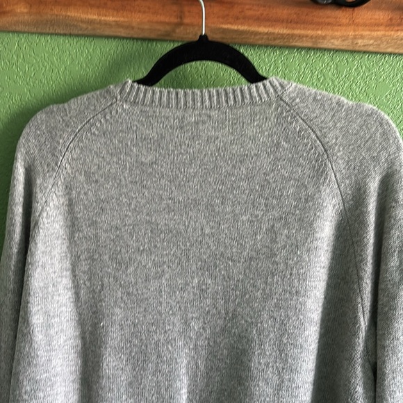 J. Crew Gray Crewneck Sweater Classic Knit Design - Picture 4 of 4